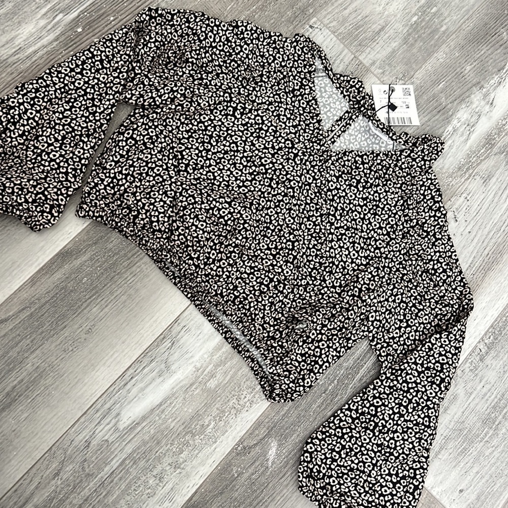 Zara Printed Ruffled Blouse - Picture 4 of 7